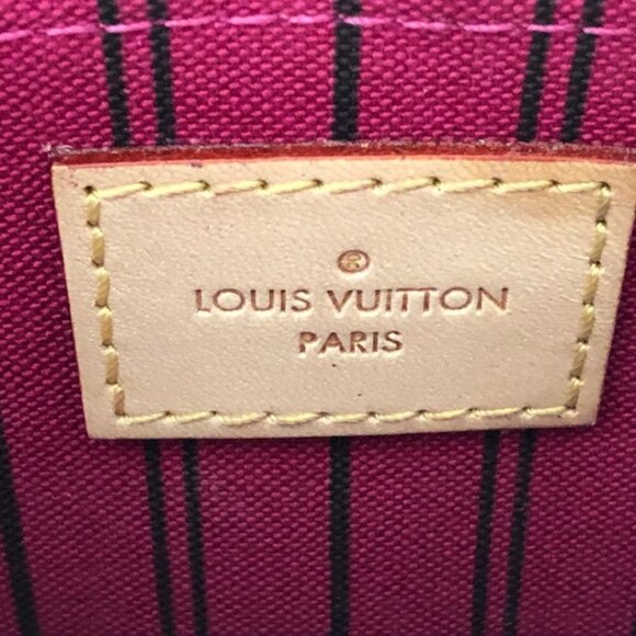 LOUIS VUITTON Pouchette Peony with Wristlet Strap 10 x 6 - Picture 10 of 17